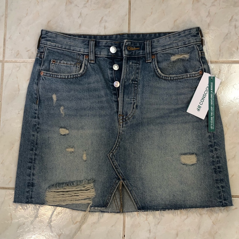 H&M denim mini skirt